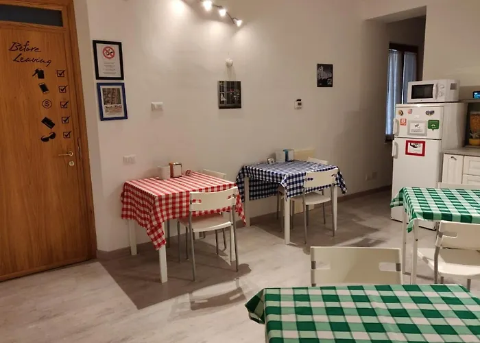 לינה וארוחת בוקר La Rosa Di