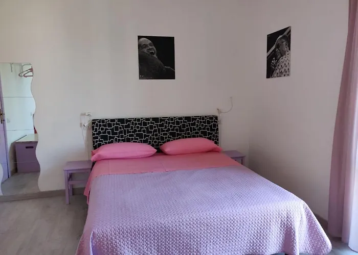 La Rosa Di לינה וארוחת בוקר אורביאטו